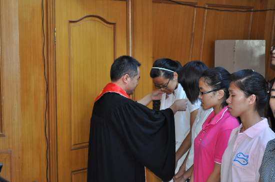 奉献•更新•成长——华东神学院举行新学期系列活动 奉献•更新•成长——华东神学院举行新学期系列活动