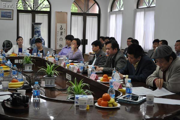 华东神学院举行《基督教爱国主义教程》示范教学 华东神学院举行《基督教爱国主义教程》示范教学