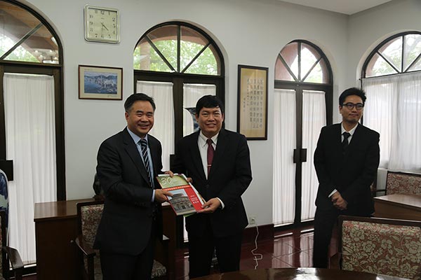 Խ���ڽ�ί�����ŷ��ʻ�����ѧԺ