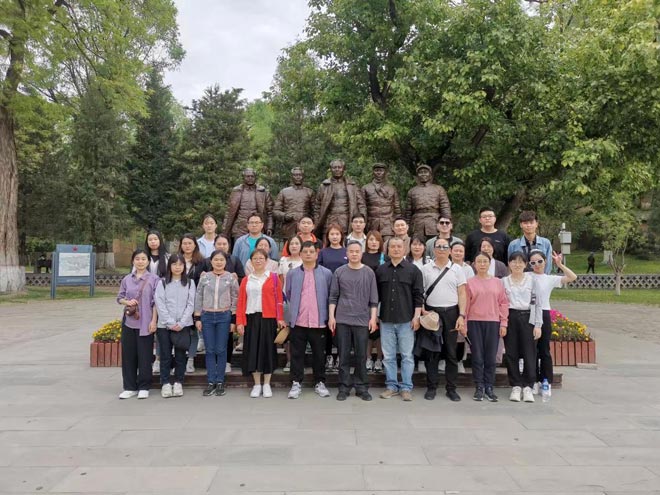 ������ѧԺ��ѧ���Ʊ�ҵ�����а�����������